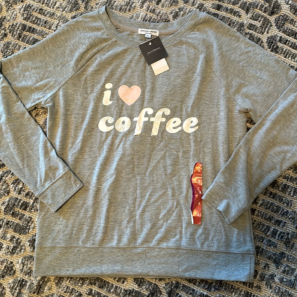 NWT CUTE SWEATSHIRT XL